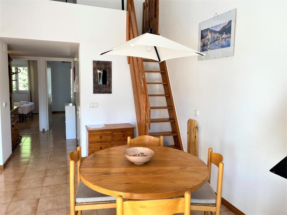 SAGUARDA - Apartamento luminoso con terraza Cadaqués Esterno foto